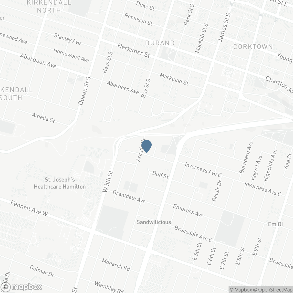 27 ARCADE CRESCENT, Hamilton, Ontario L9C 3H8